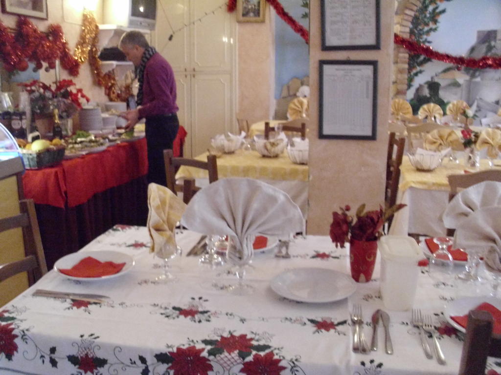 Pensione S. Antonio Ristorante Silvia Furci Siculo Dış mekan fotoğraf
