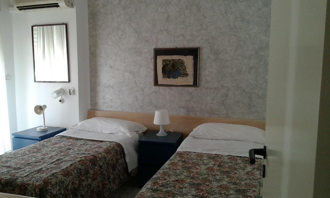 Pensione S. Antonio Ristorante Silvia Furci Siculo Dış mekan fotoğraf