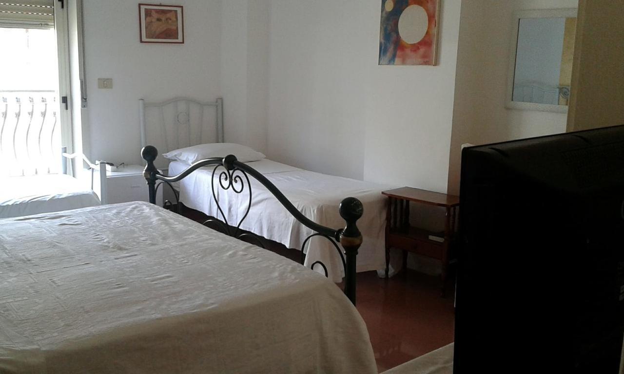 Pensione S. Antonio Ristorante Silvia Furci Siculo Dış mekan fotoğraf