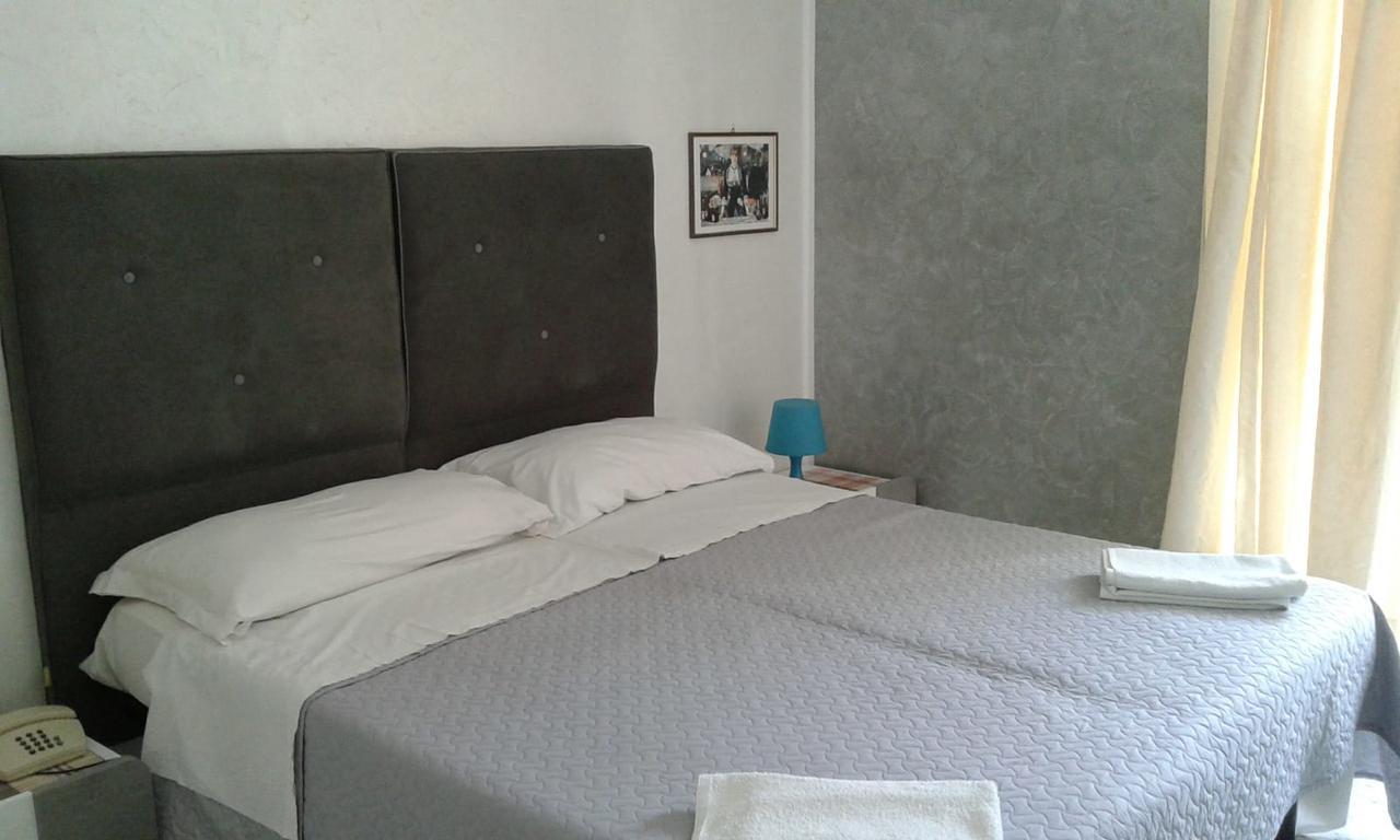 Pensione S. Antonio Ristorante Silvia Furci Siculo Dış mekan fotoğraf